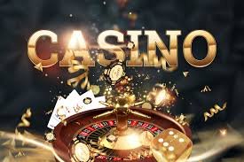 slot513 VIP Card Game Room တွင် Baccarat ကစားသမားများ ဆုကြေးရနေသောပုံ